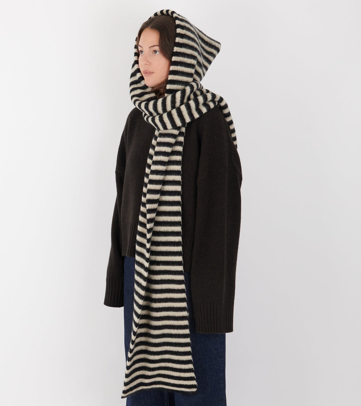 Striped Brushed Hood Scarf Black/Oatmeal
