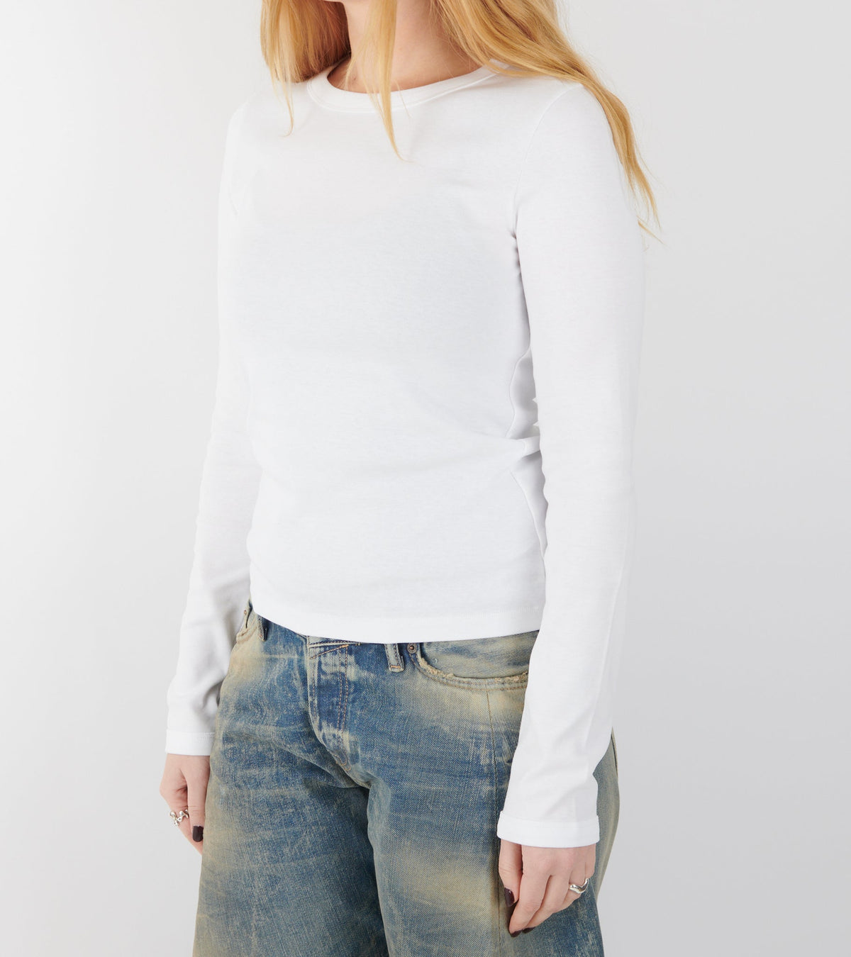 Max Tee White