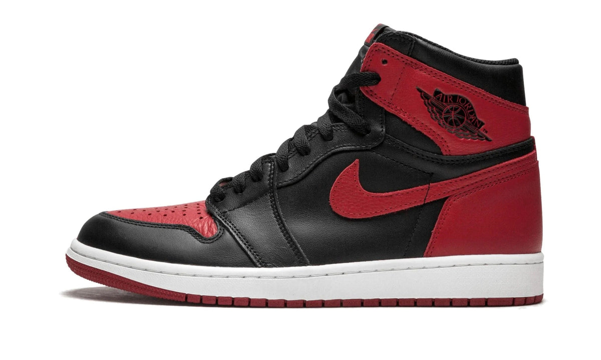 JORDAN 1 BRED BANNED (2016)