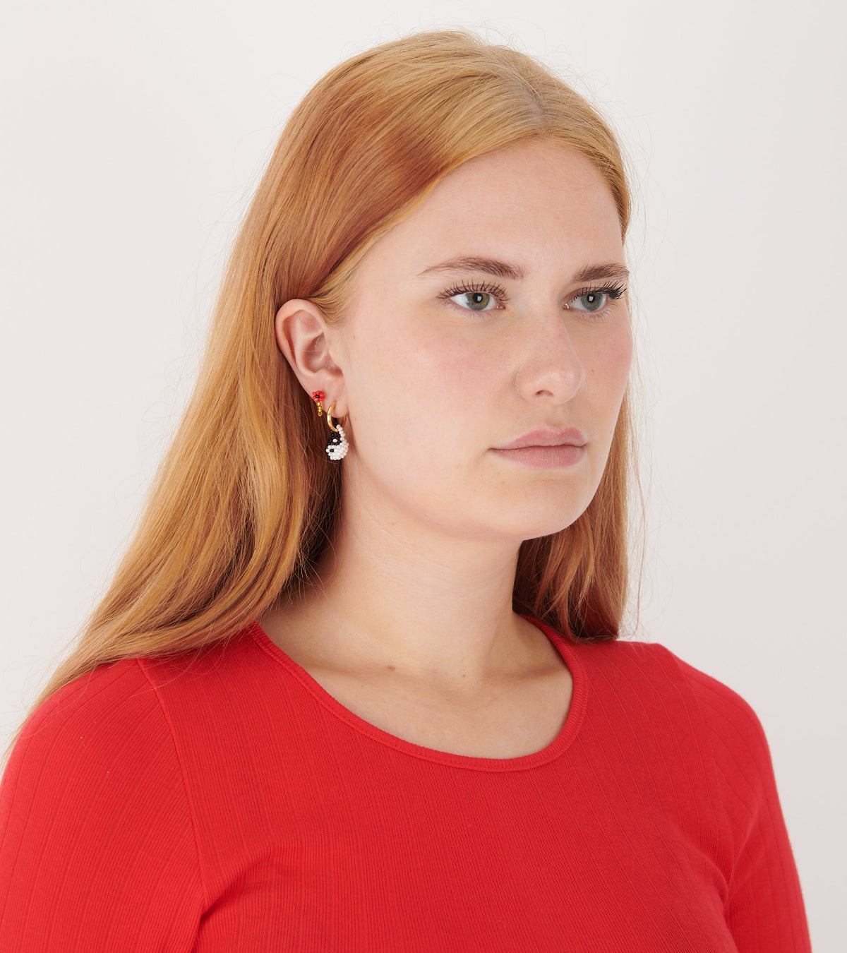 Red Flower Dream Ear Stick Red
