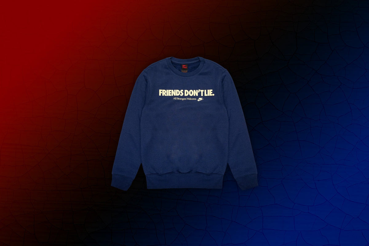 Nike x Stranger Things Fleece Crew - Midnight Navy/Soft Yellow