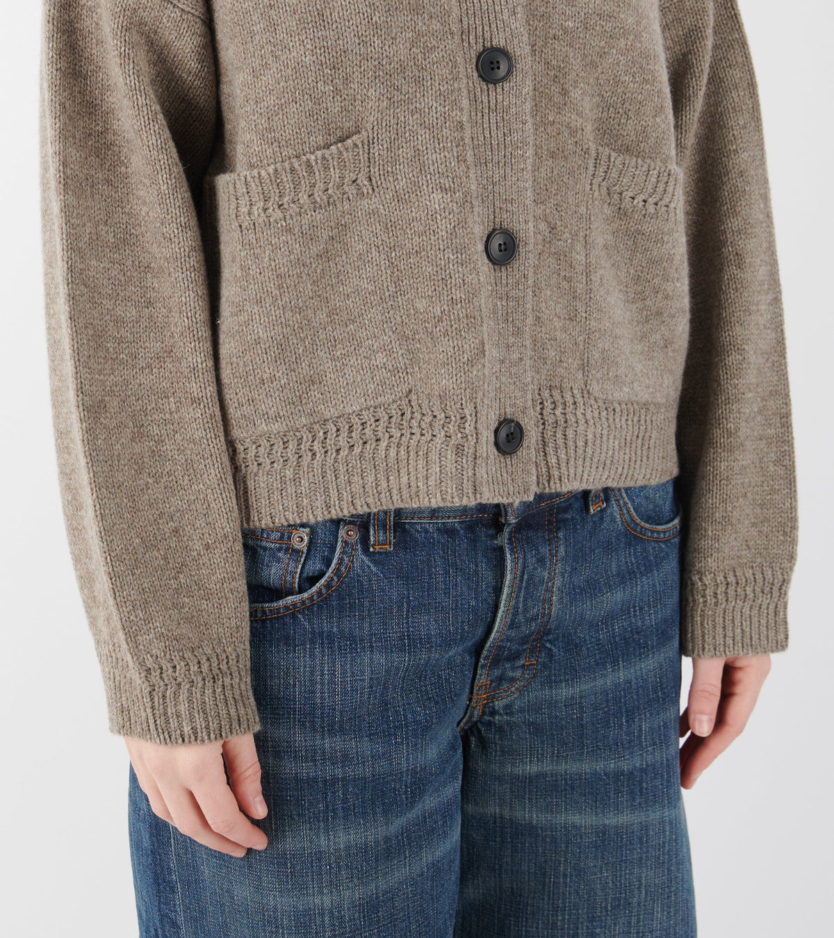 Cobe Cardigan Pure Soil