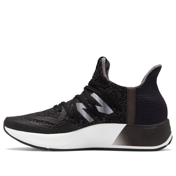 (WMNS) New Balance FUTURE Sport 'Black White' WSRMCLB2